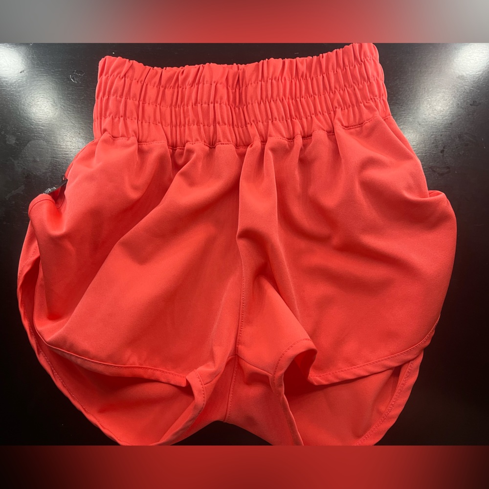 Tiger Friday - Boxy Shorts